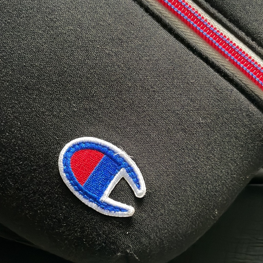 CHAMPION  Black Belt bag, Fanny pack, extended strap. - Picture 7 of 7